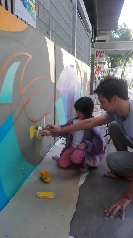 Vecinos participando