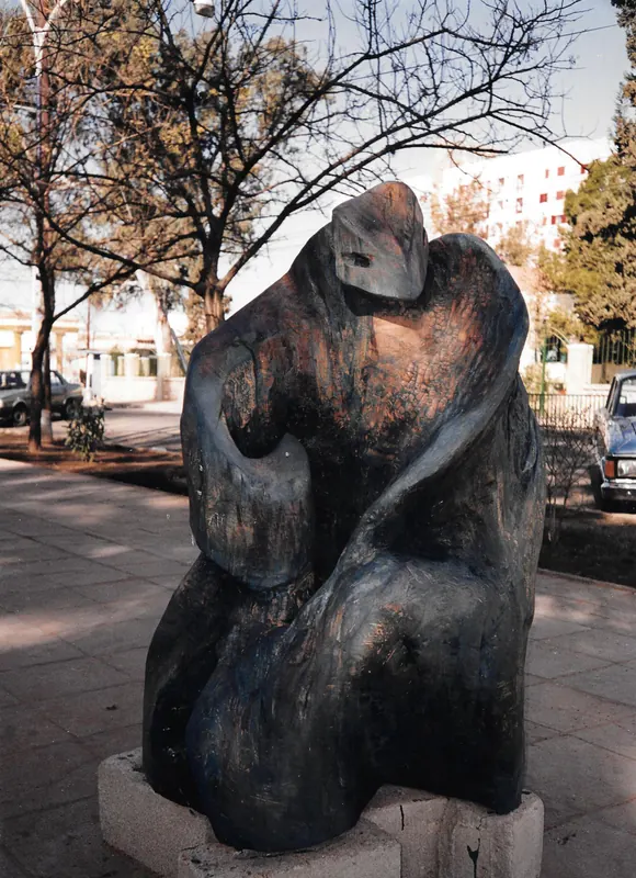 Desplegando Vuelos, ejecutándose en una plaza, de La Rioja
